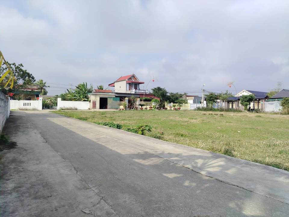 Đất nền Quảng Long, Quảng Xương 175m² chỉ 600 triệu - Tiềm năng tăng giá!