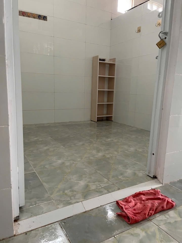 Phòng Trọ Mới Xây Gần Đại Học Cần Thơ - Giá 1 Triệu/Tháng