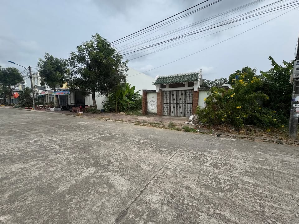 Bán Nền Hướng Tây Bắc Đường H7 Khu Licogi Cà Mau 120m² - Giá 1.55 Tỷ