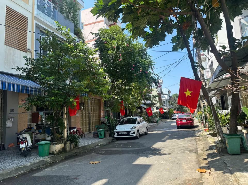 Đất Lô Góc 2 Mặt Kiệt Ô Tô Phó Đức Chính, Sơn Trà - 62m² Giá Tốt