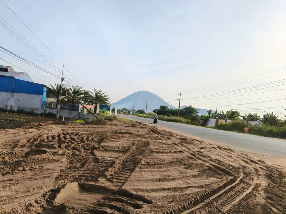 Đất nền Tân Hưng, Tân Châu 30.000m² - Tiềm năng tăng giá vượt trội!