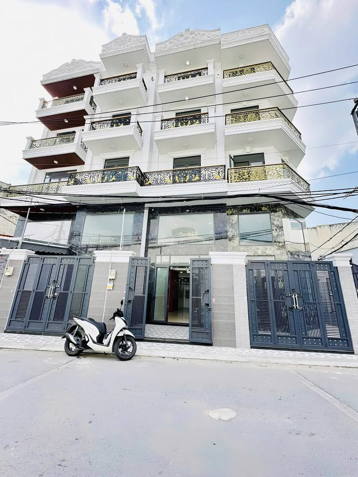 Nhà Mặt Tiền Tân Phú 63m² - 5 Tầng Kinh Doanh, Xe Hơi Ngủ Trong Nhà