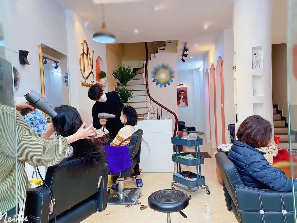 Nhà riêng Ngô Gia Tự Long Biên 40m² giá 7 tỷ - Sẵn sàng ở ngay!