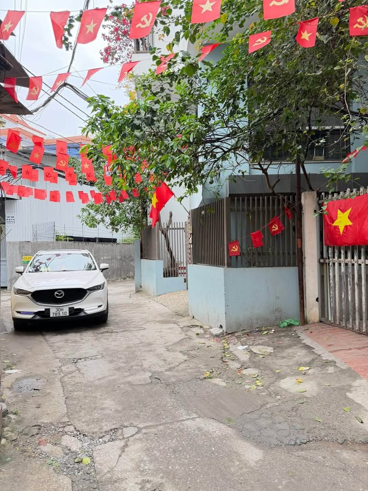 Nhà Riêng Ngọc Thụy 38m² 13.6 Tỷ - Ô Tô Vào Tận Nhà, Full Nội Thất!