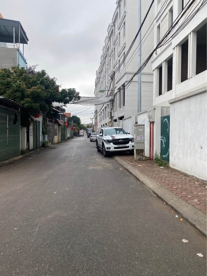 Đất Nền Trâu Quỳ Gia Lâm 95m² - Sổ đỏ chính chủ, ô tô vào tận nơi!