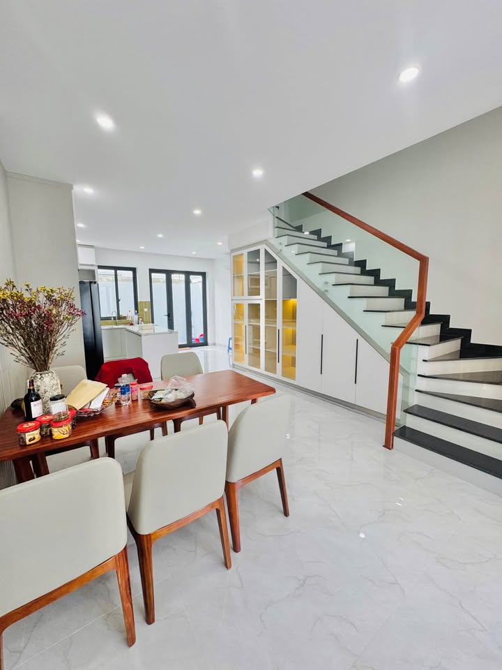 Nhà Mỹ Gia Nha Trang 270m² giá 29 triệu/tháng - Sẵn sàng ở ngay!
