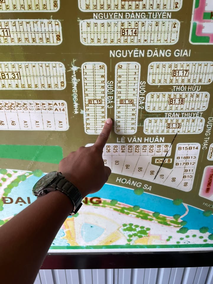 Bán Đất Tặng Nhà C4 Đường Suối Đá 3, Sơn Trà - 90m² Hướng Tây Nam, Sát Biển