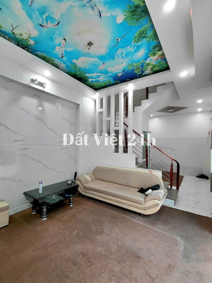 Cho thuê nhà 3 tầng Phố Hoa Đoàn Kết, Hải An - 105m², 5 triệu/tháng