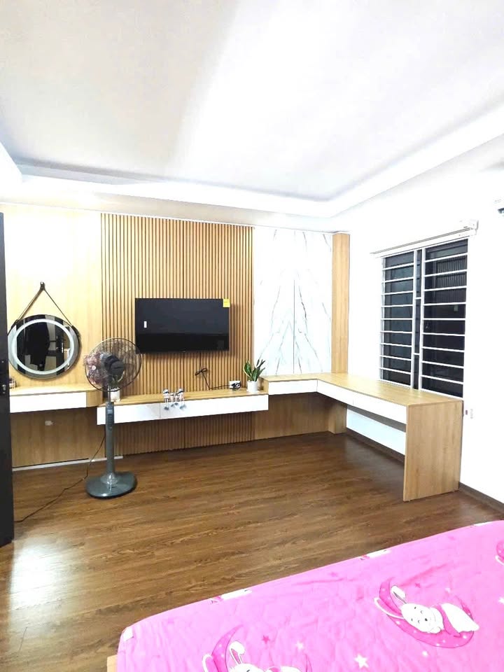 Nhà Phố Đức Giang Long Biên 31m² Full nội thất, 6 tỷ