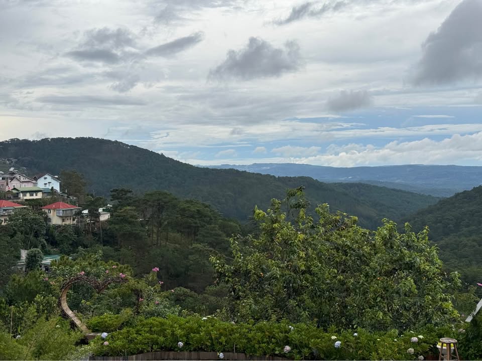 Nhà Đà Lạt 130m² Trung Tâm - View Đẹp, Ô Tô Vào Nhà - 2.6 Tỷ