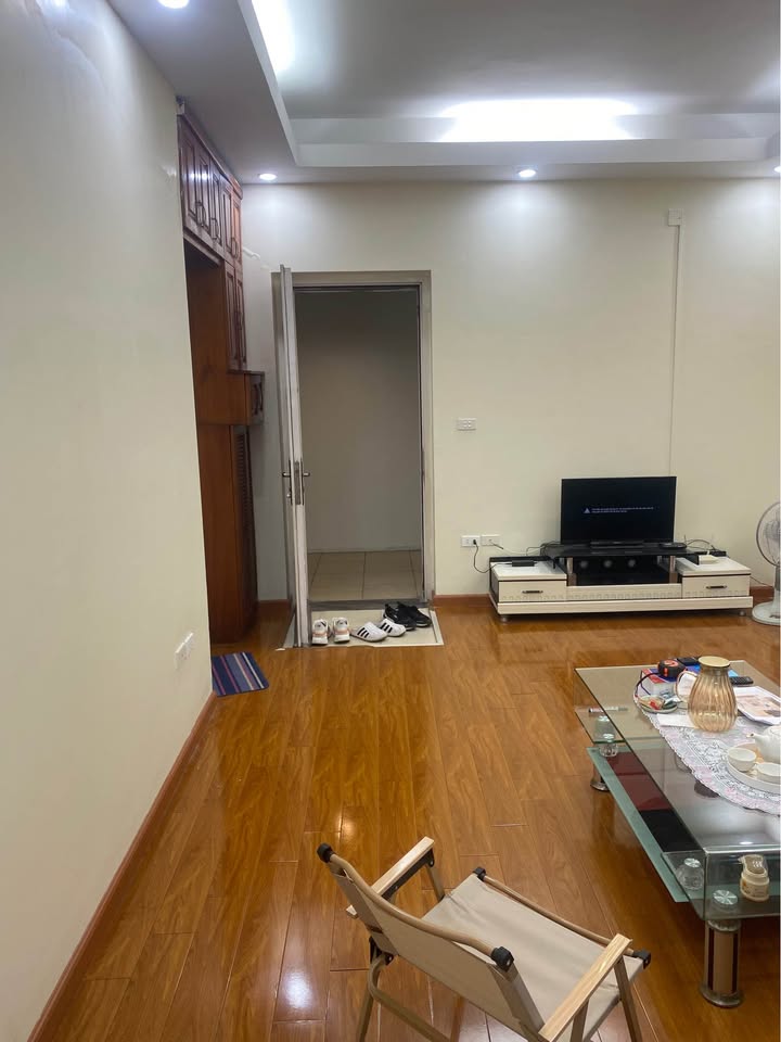 Nhà Riêng Kim Liên Đống Đa 77m² - Sổ Hồng Sẵn, Giá Tốt!