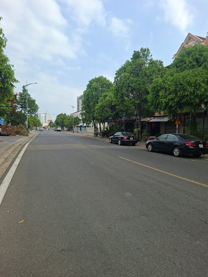 Nhà phố Lê Quang Định Vũng Tàu 90m² - Mặt tiền kinh doanh đắc địa!