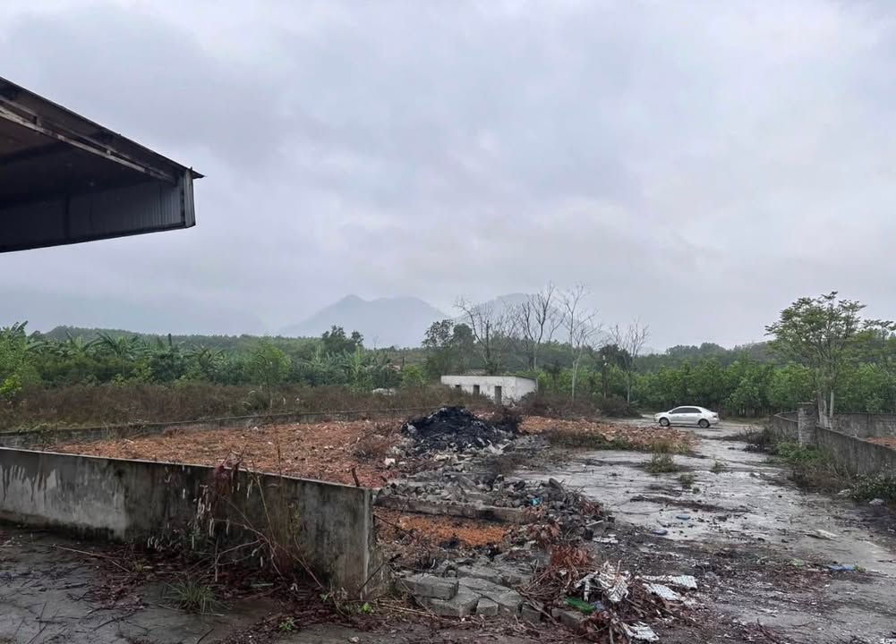 Đất Nền 4400m² Mặt Suối Quân Chu, Đại Từ - Giá 2.x Tỷ