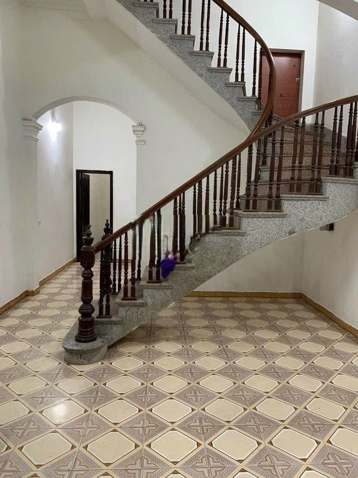 Nhà riêng Thuý Lĩnh 100m² - Xe tải đỗ cửa, Sẵn sàng bàn giao!