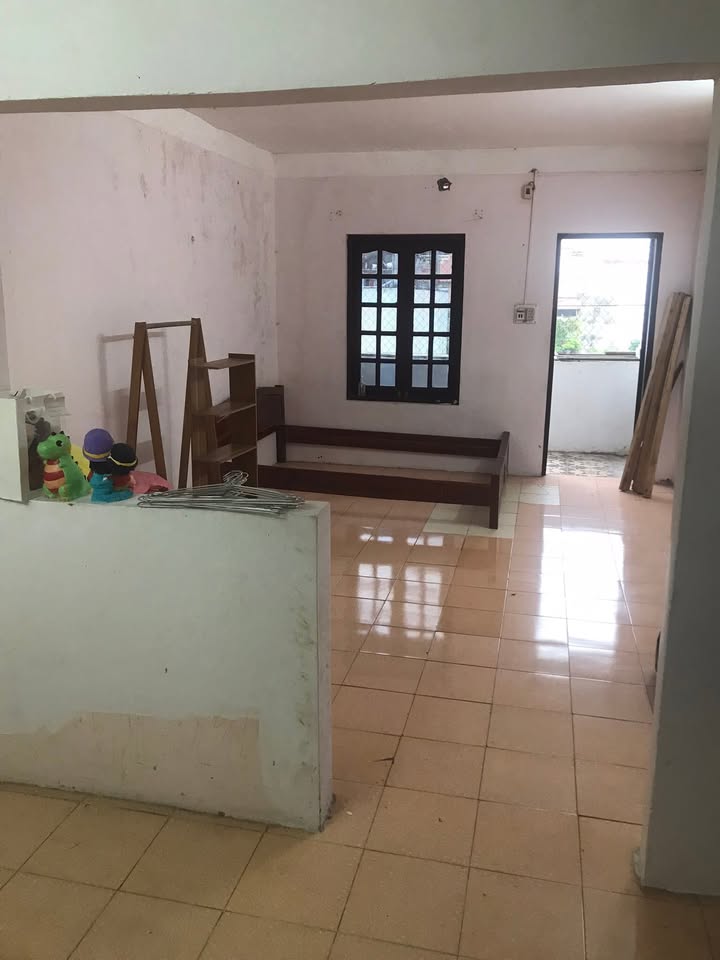 Cho thuê phòng trọ 700k/tháng tại Hòa Bình - Gần trường Lạc Long Quân