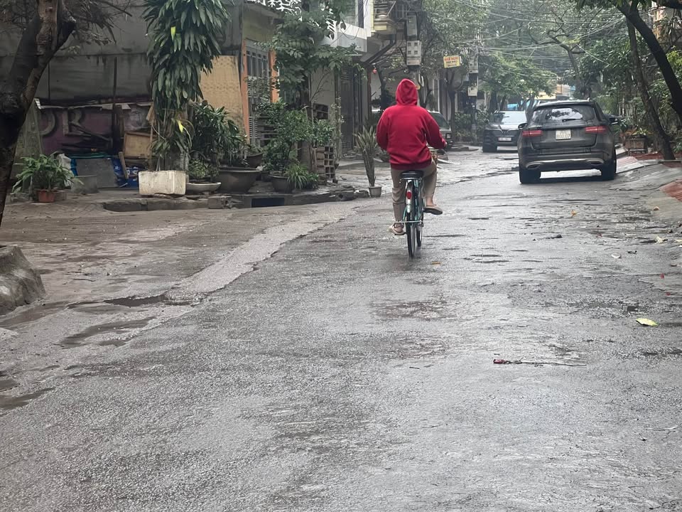 Nhà Riêng Đền Lừ 42m² - 18.5 tỷ - Vị trí đẹp hiếm có!