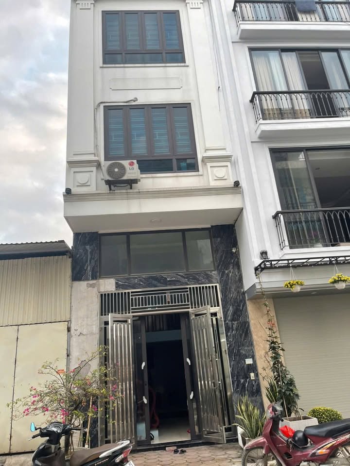 Nhà Nguyên Căn Hoài Đức 160m² - Sẵn Sàng Ở Ngay!