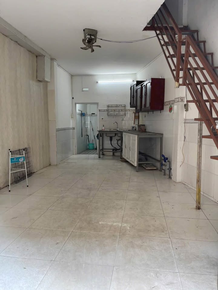 Nhà riêng Bùi Quang Là Gò Vấp 6 triệu/tháng - Ô tô vào tận nhà!