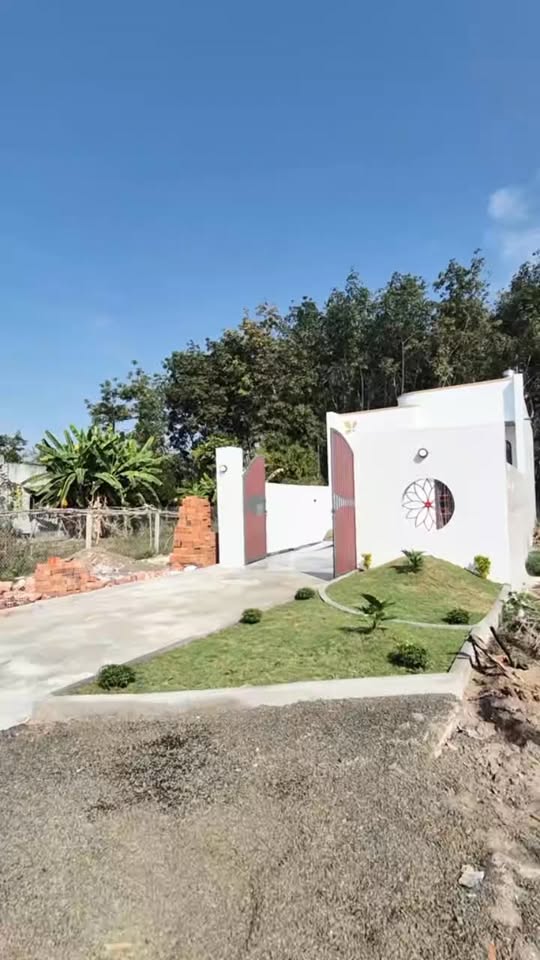 Nhà phố Long Hoa 168m² 1.19 tỷ - Mặt tiền kinh doanh