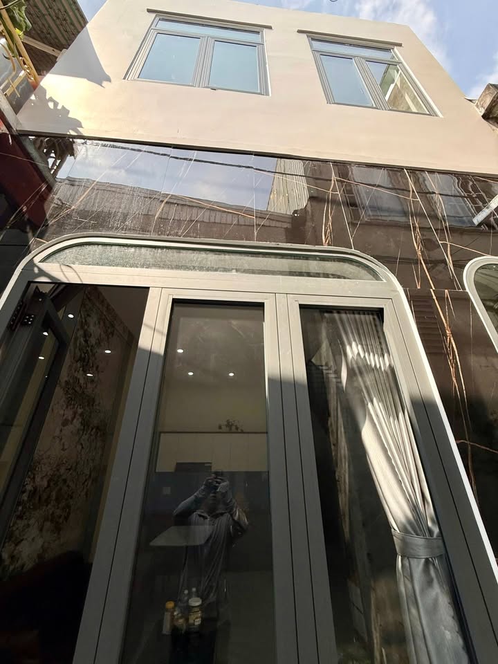 Nhà 2 Tầng Kiệt Núi Thành Đà Nẵng - 3PN Full Nội Thất - 4.3 Tỷ