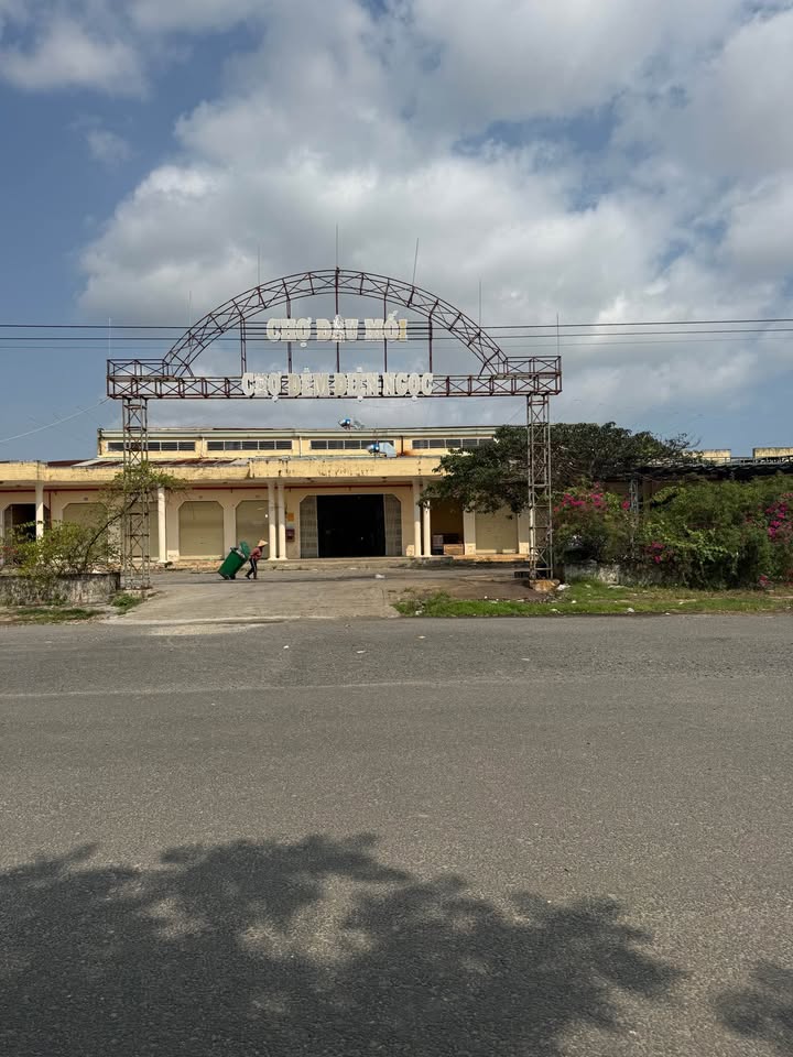 Đất nền Điện Ngọc 147m² - Sổ đỏ chính chủ, giá 3.55 tỷ