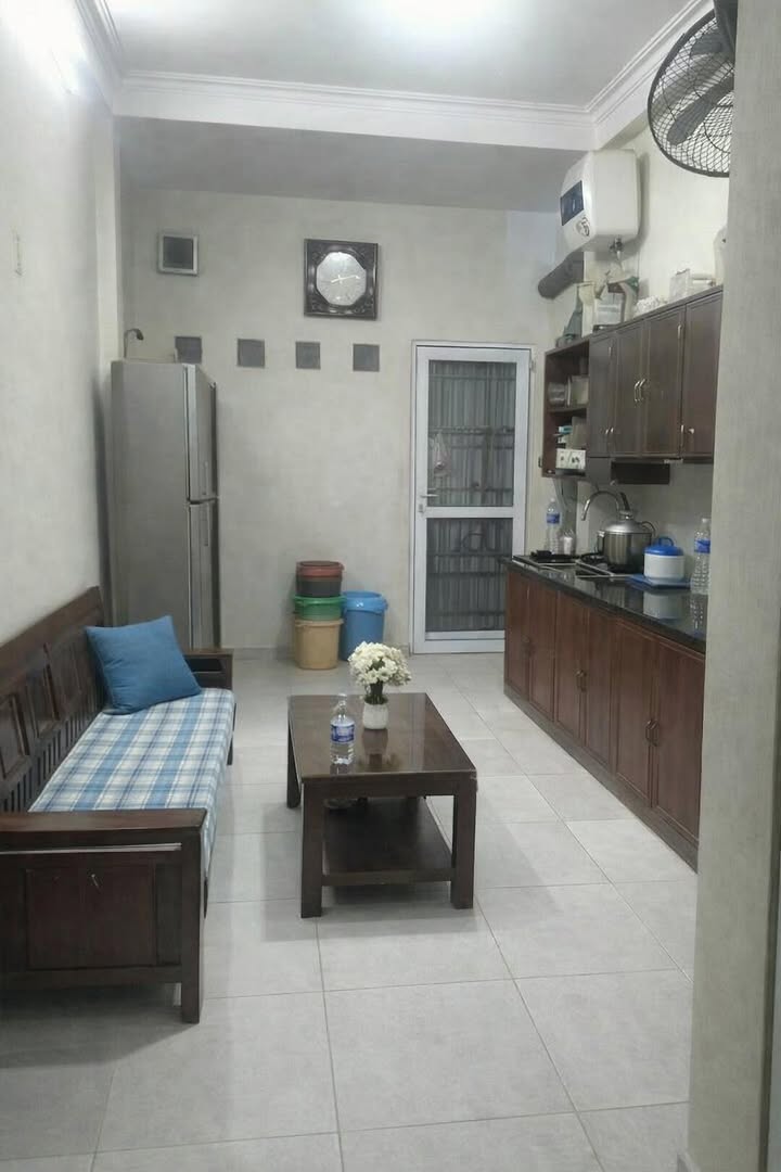 Bán nhà Ba Đình 60m² giá 13.5 tỷ - Vị trí đẹp, hiếm có 1 sổ 2 nhà!