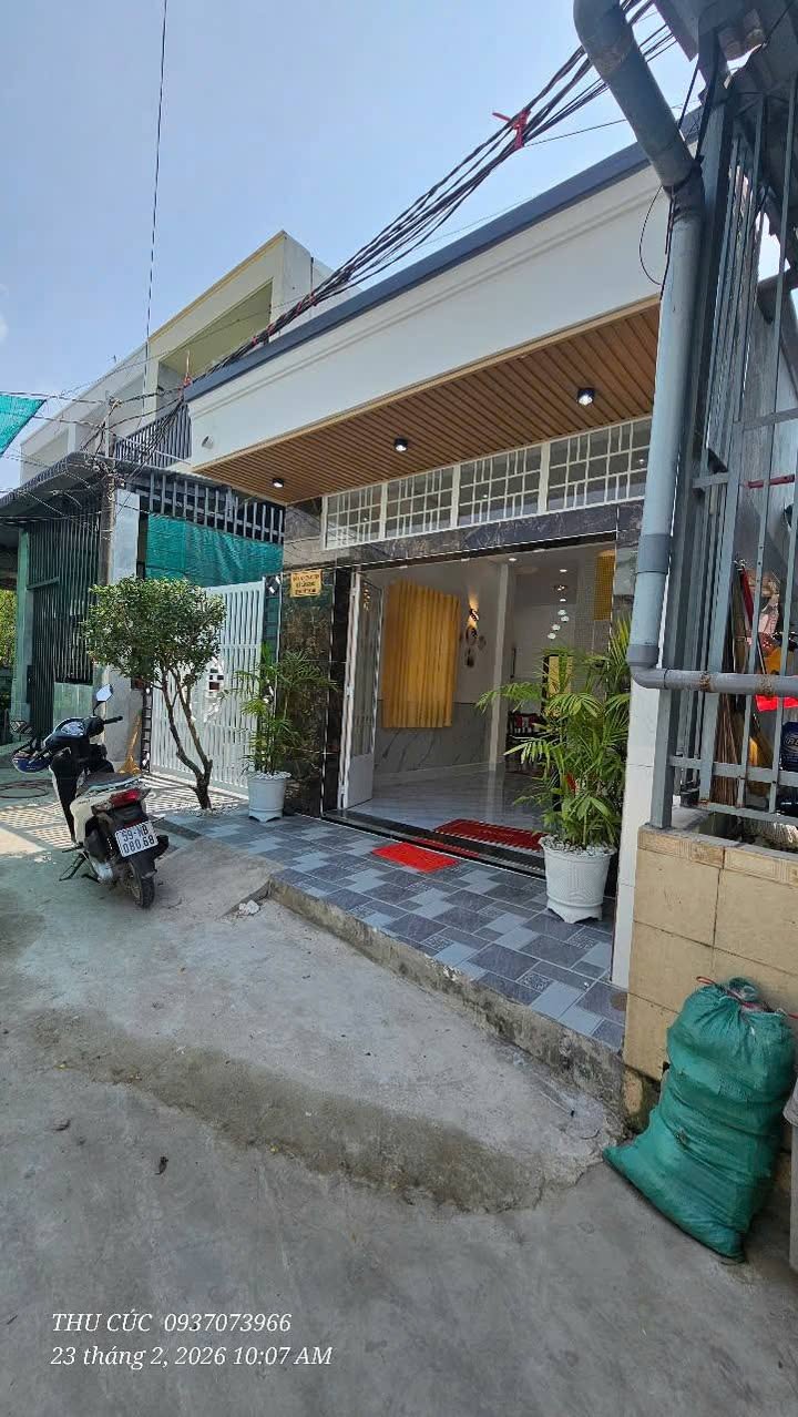 Nhà Thị trấn Cần Giuộc 75m² giá 1.748 tỷ - Sổ hồng sẵn!