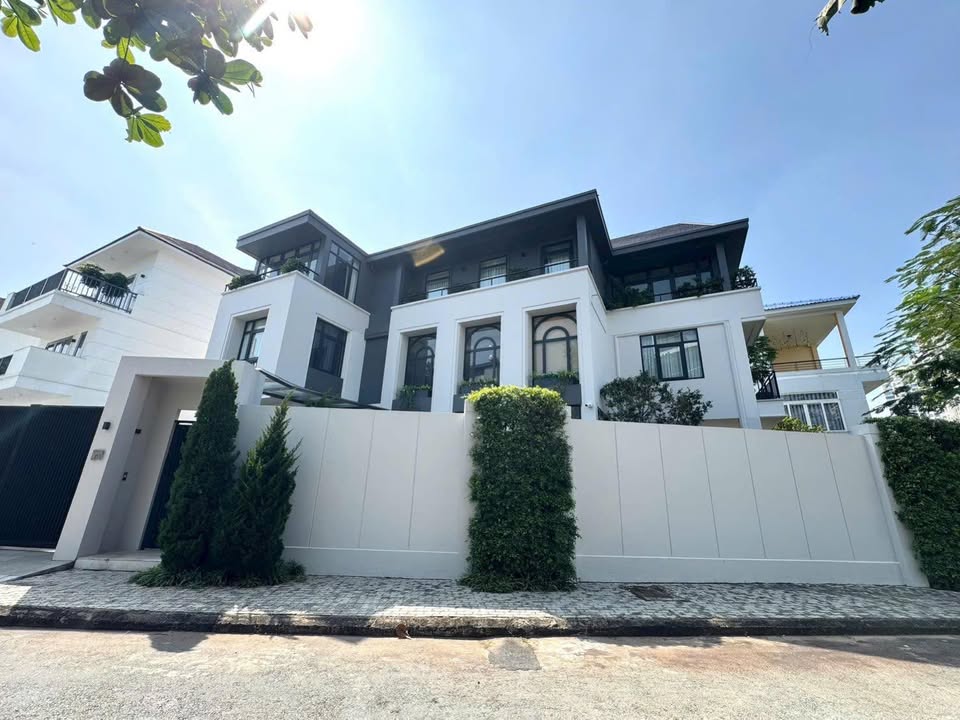 Biệt thự Đảo Kim Cương Quận 2 - 375m² Full Nội Thất Cao Cấp - 80 Tỷ