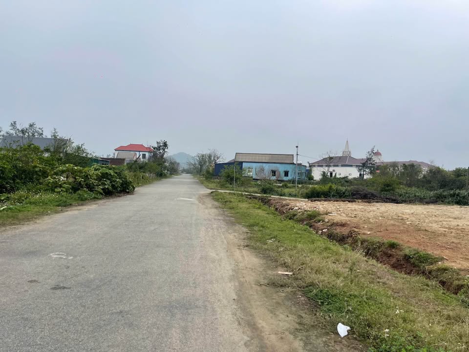 Đất nền Cẩm Thành Cẩm Xuyên 188m² - Đường to ô tô, tiềm năng tăng giá!