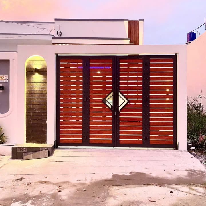 Nhà riêng Rạch Giá 110m² giá 1.59 tỷ - Ô tô vào tận nhà