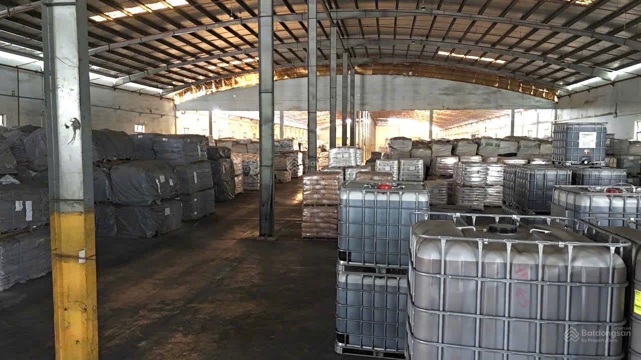 Kho/Xưởng KCN Nhơn Trạch 7445m² - Container thoải, giá cực tốt!