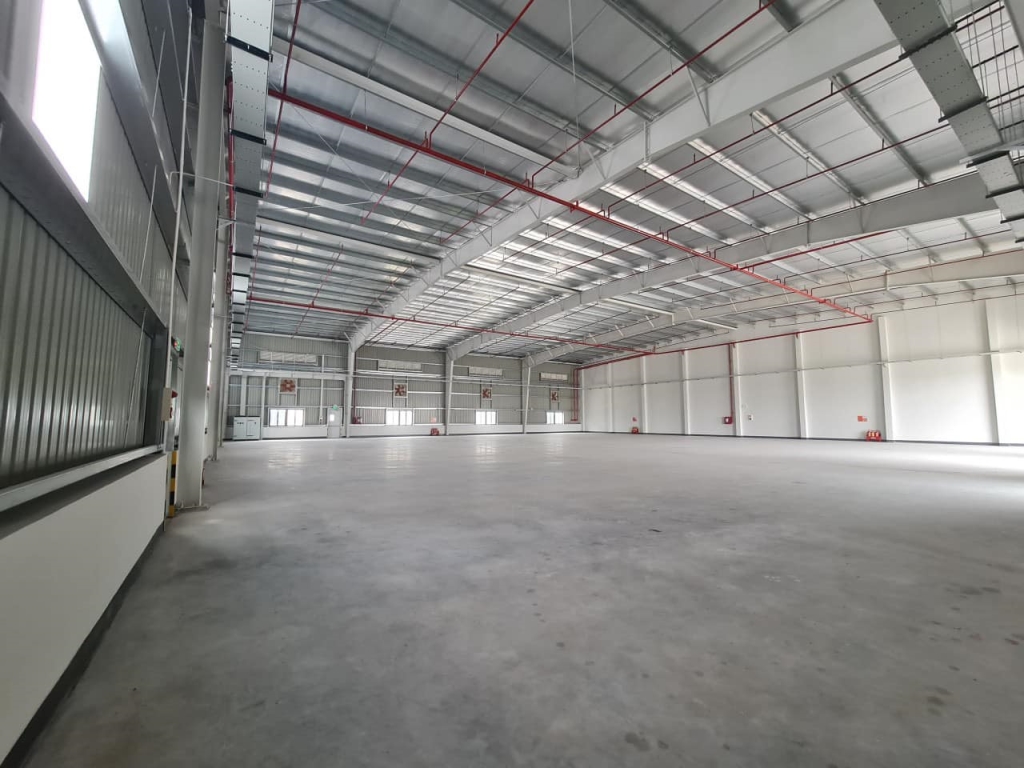 Kho xưởng Bình Giang 1300m² - Container ra vào thoải mái!