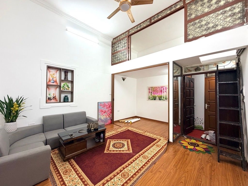 Nhà Phùng Hưng Hoàn Kiếm 55m² - Ngõ Rộng, Sẵn Sàng Kinh Doanh Homestay