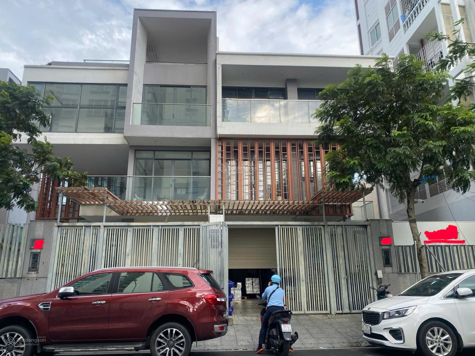 Nhà phố Nguyễn Thị Thập Q7 - 200m² giá 75 triệu/tháng - Mặt tiền kinh doanh