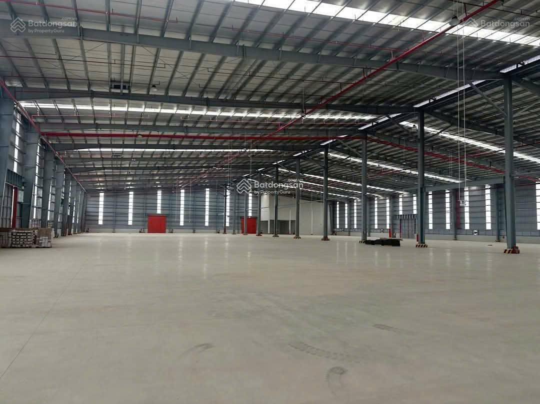 Kho Xưởng Quốc lộ 1A Phú Xuyên 12.000m² - Hoạt động ngay, diện tích lớn!