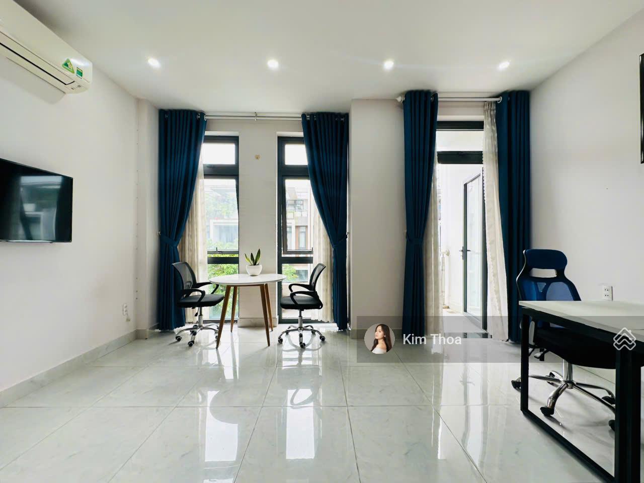 Cho thuê VP 35m² Vạn Phúc City - Sẵn Nội Thất, Thang Máy, Giá 7 Triệu