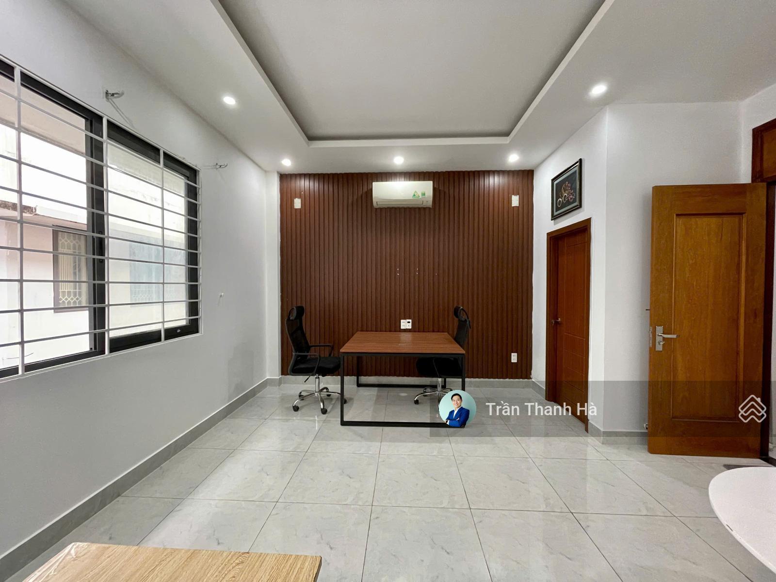 Cho thuê văn phòng Vạn Phúc City 30m² giá 6 triệu - Sẵn sàng làm việc!