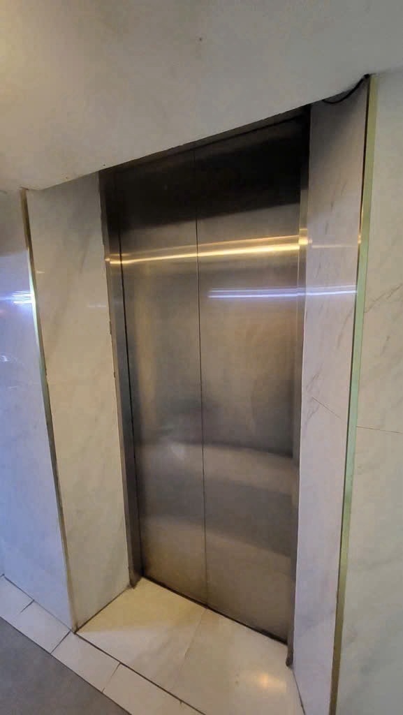 Tòa CCMN Đống Đa 90m² - Dòng Tiền 90 Triệu/Tháng - Giá 17 Tỷ