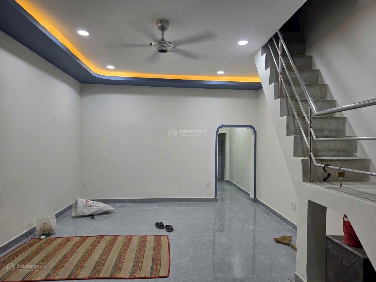 Nhà riêng Lũy Bán Bích 54m² giá 9 triệu - Sẵn sàng ở ngay!