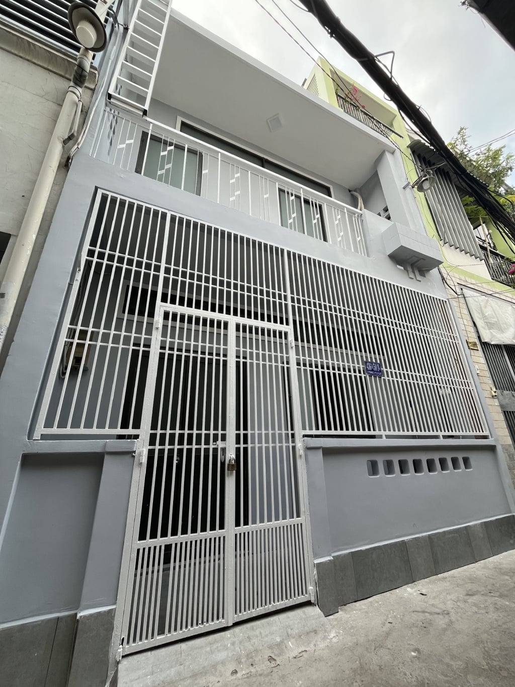 Nhà Riêng Quận 10 40m² - Vị Trí Đắc Địa, Sẵn Sàng Ở Ngay!