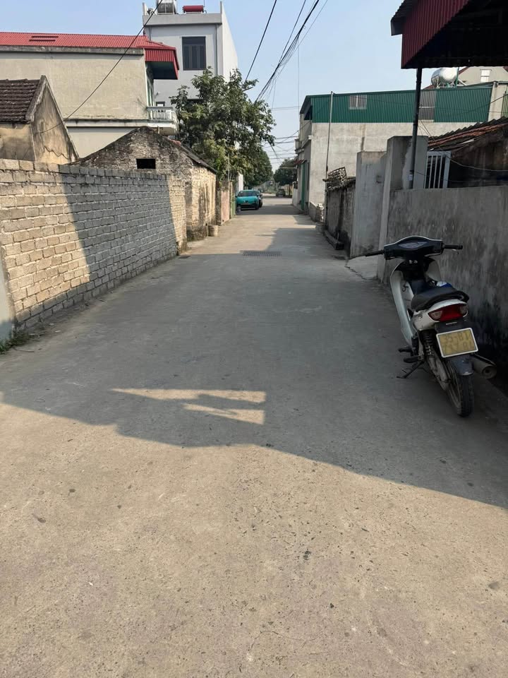 Bán Đất Vàng 80m² Phố Thiện Tân, Hoa Lư - 2 Tỷ, Sổ Đỏ Sẵn Sàng