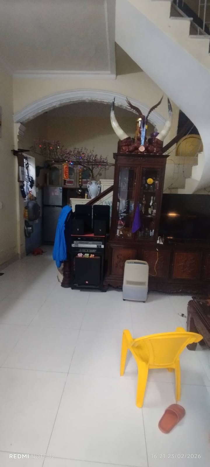 Nhà 4 Tầng Trung Tâm Hồ Sen - 35m² - Sổ Đỏ Chính Chủ - 3 Tỷ