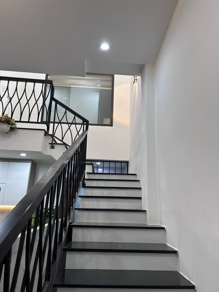 Bán nhà 2 tầng Hải Châu 50m² giá 3 tỷ - Sẵn sàng ở ngay!