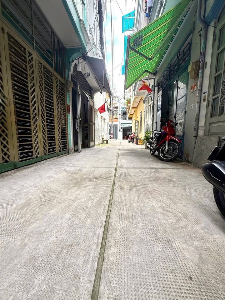 Nhà đẹp Phan Huy Ích, Tân Bình - 31m², Sổ hồng, Giá 4.868 tỷ