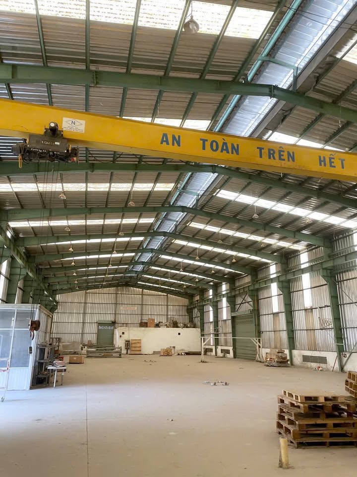 Nhà Xưởng 2560m² Sát Ngã 4 Mỹ Phước Tân Vạn, Thuận An - Giá Tốt 40.9 Tỷ