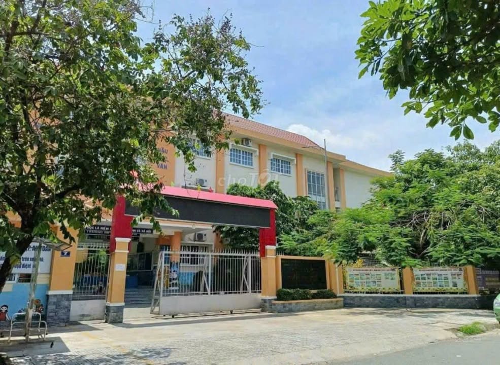 Căn hộ E-Home Dương Đình Hội 51.1m² giá 2.3 tỷ - Full nội thất cao cấp!