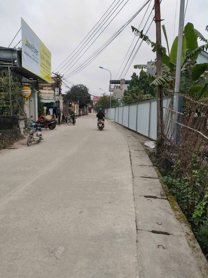 Đất nền Quảng Thịnh, TP Thanh Hóa 200m² - Sổ đỏ chính chủ!