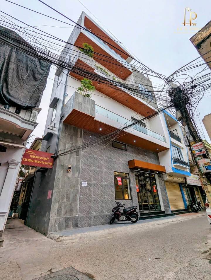 Cho thuê nhà nguyên căn 45m² mặt tiền 10m, 4 tầng, 4PN tại Hải Phòng