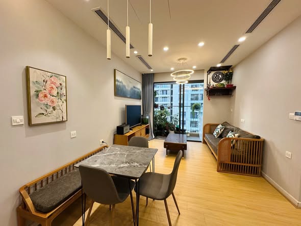 Căn hộ D'Capitale 2PN Trần Duy Hưng – Tầng cao, nội thất đủ