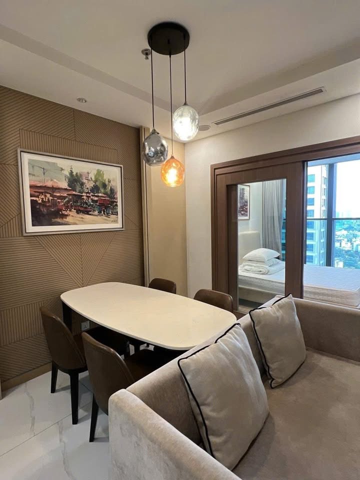 Căn hộ 1PN Vinhomes Central Park 55m² - View hồ bơi, Full nội thất, Giá 9.4 tỷ